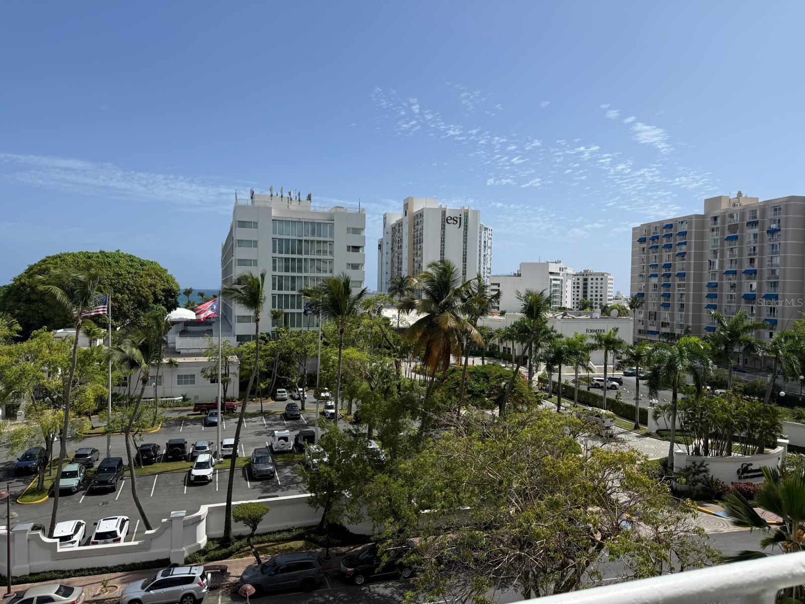 6400 ISLA VERDE AVENUE 5D