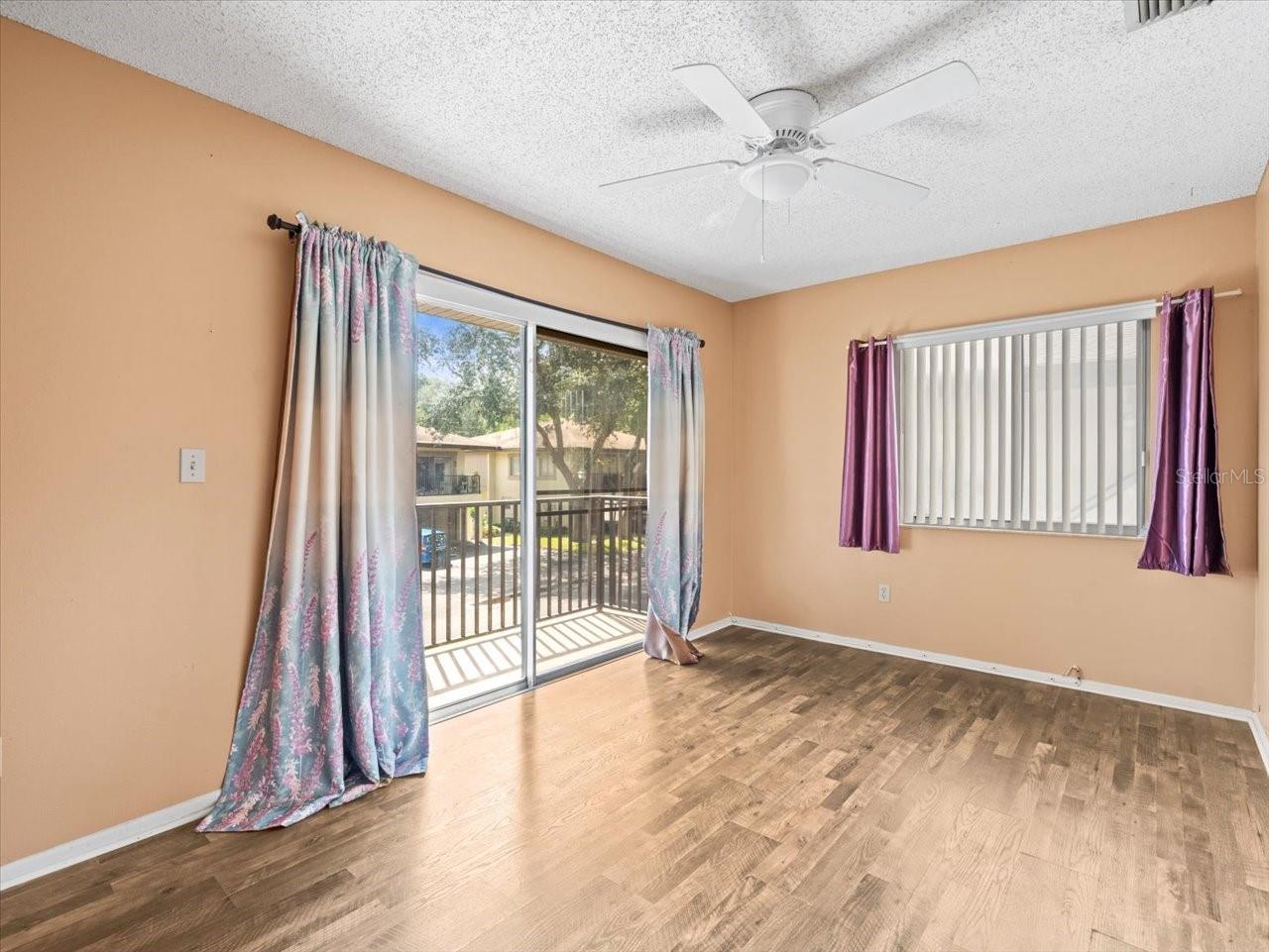 EASTWOOD SHORES 3 - Residential