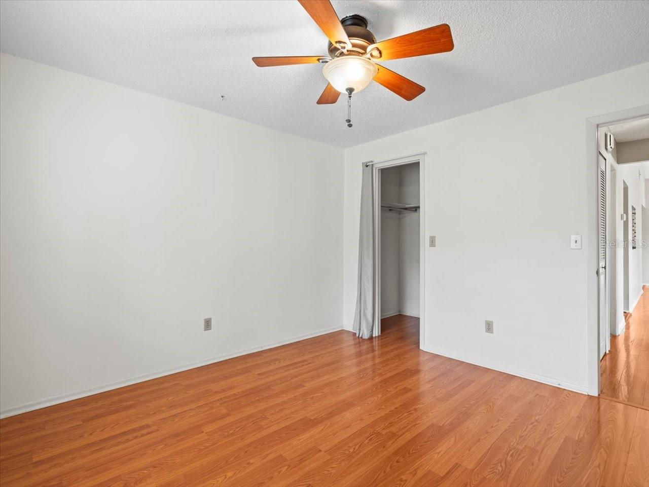 EASTWOOD SHORES 3 - Residential