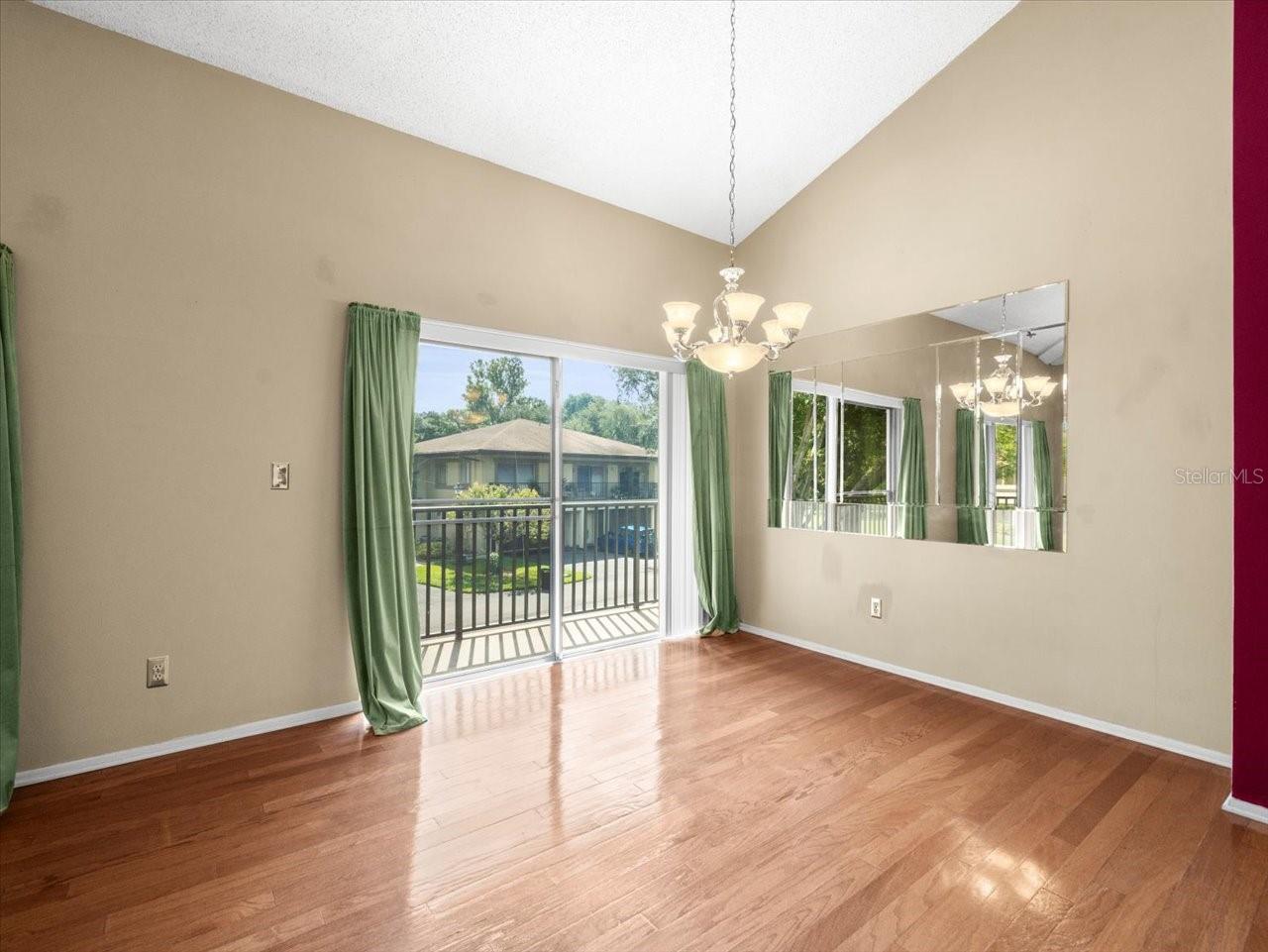 EASTWOOD SHORES 3 - Residential