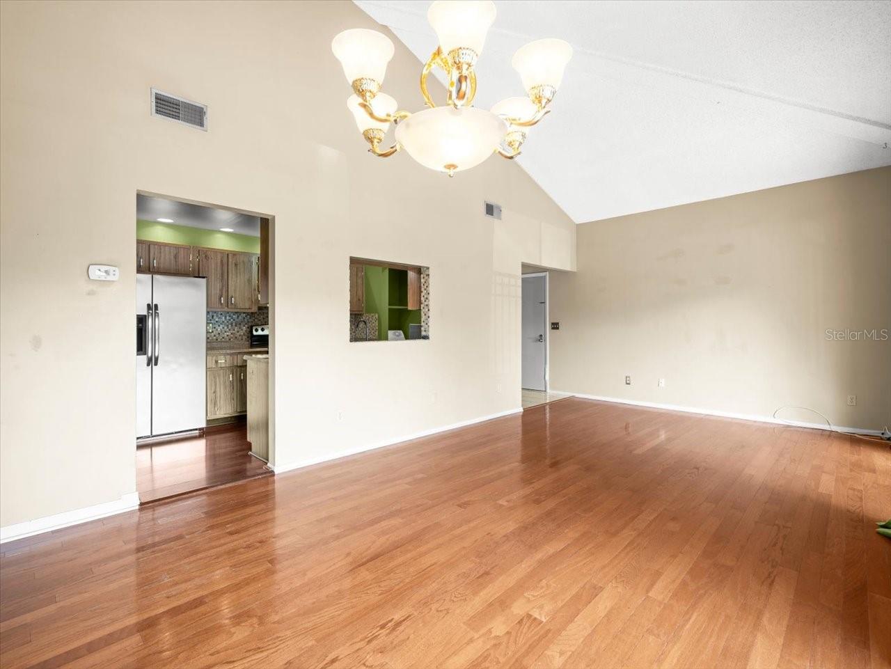 EASTWOOD SHORES 3 - Residential