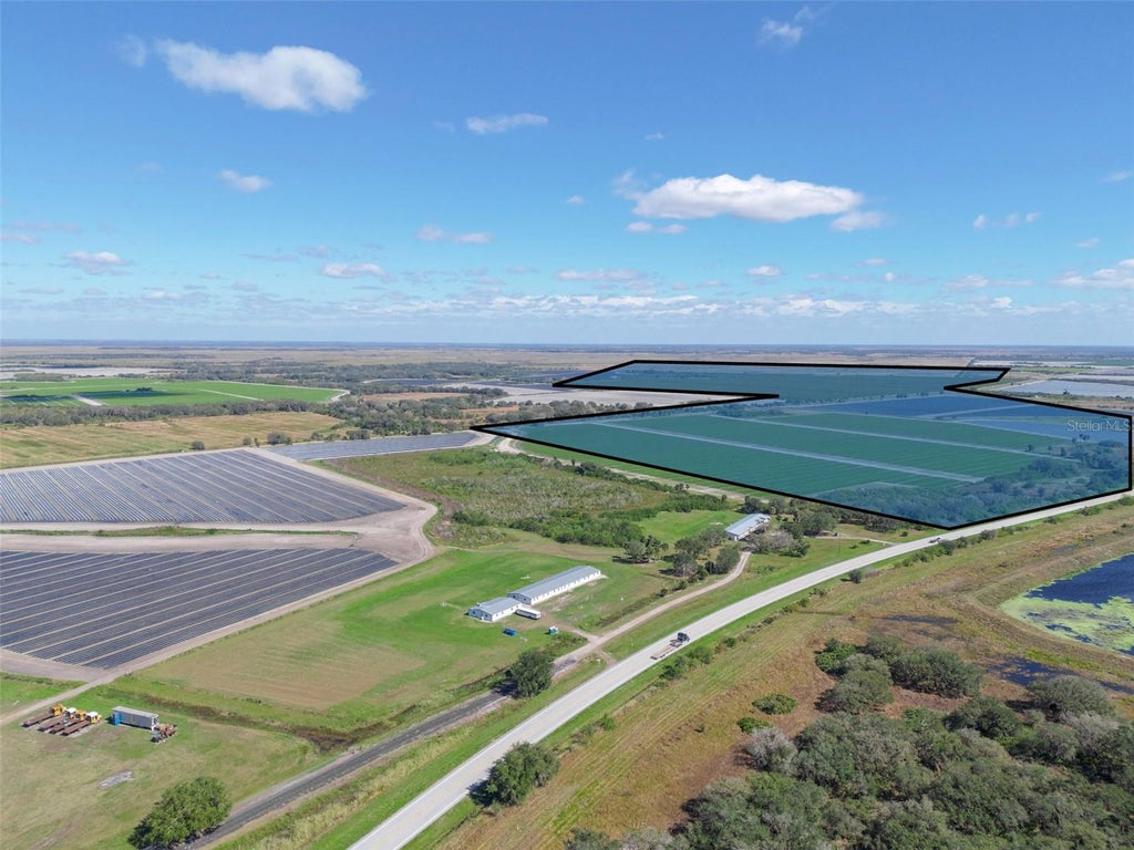Photo of State Rd 60, Okeechobee, FL 34972 (MLS # L4965774)