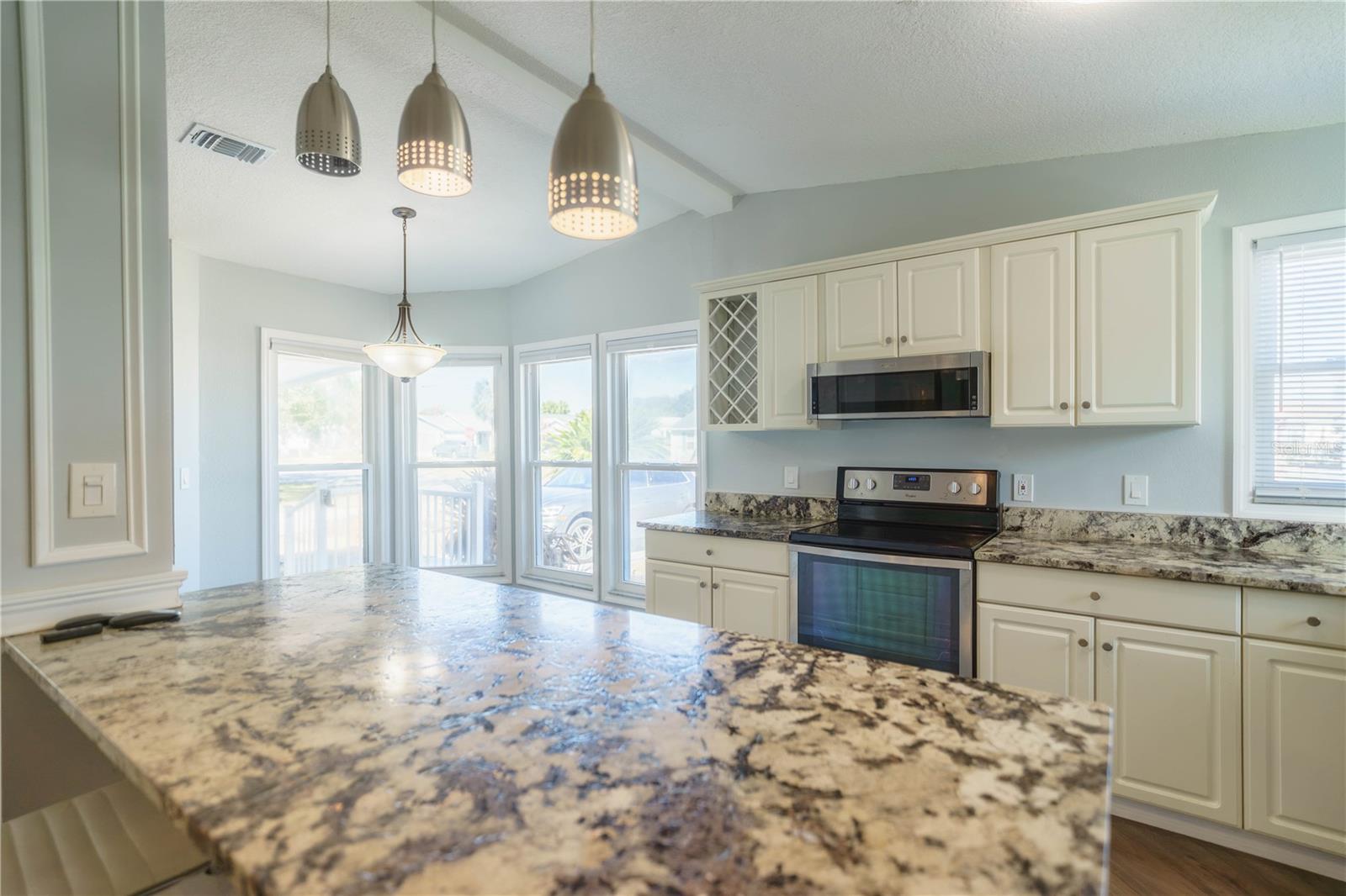 LADY LAKE ORANGE BLOSSOM GARDENS UNIT 15 - Residential