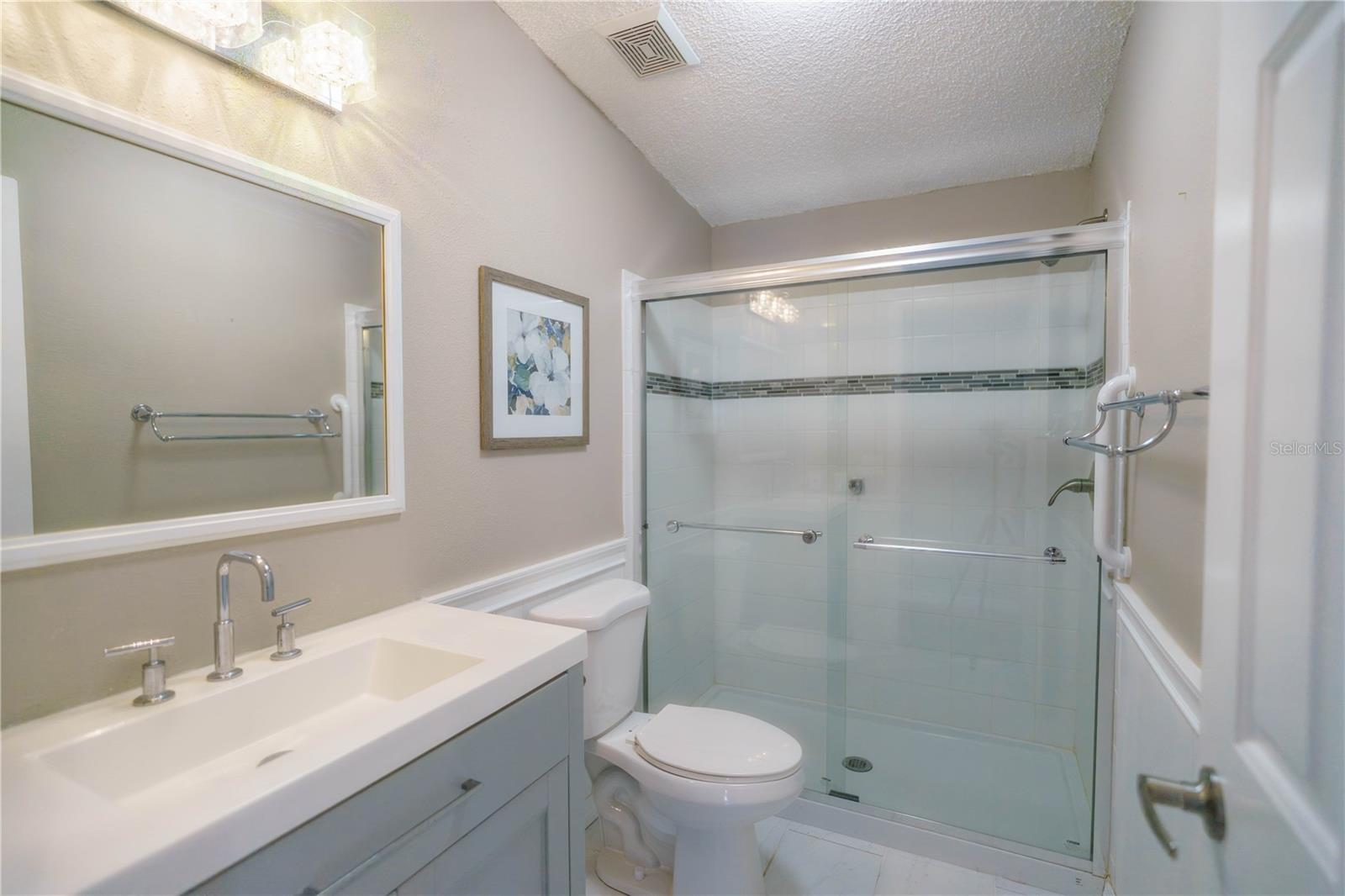 LADY LAKE ORANGE BLOSSOM GARDENS UNIT 15 - Residential