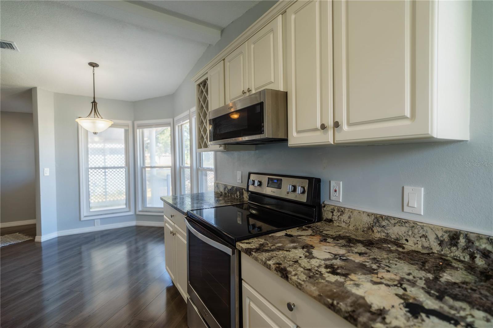 LADY LAKE ORANGE BLOSSOM GARDENS UNIT 15 - Residential