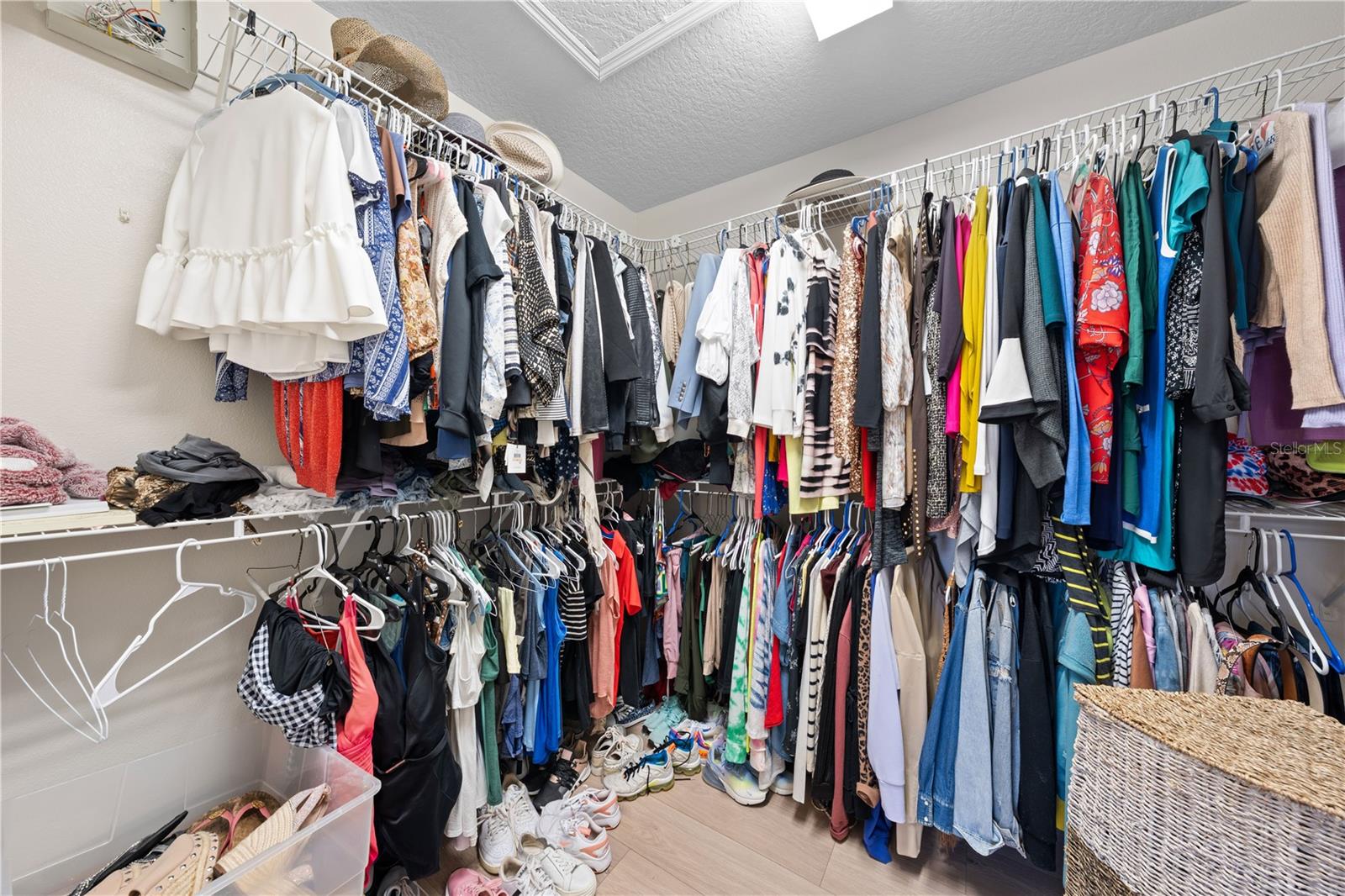 BIRCHWOOD NBHDS B & C - Residential