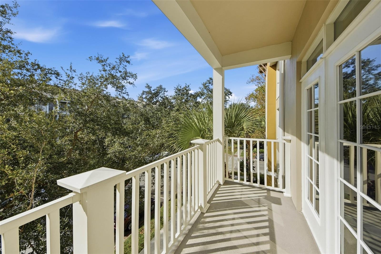 ARTISAN CLUB CONDO PH 4 - Residential