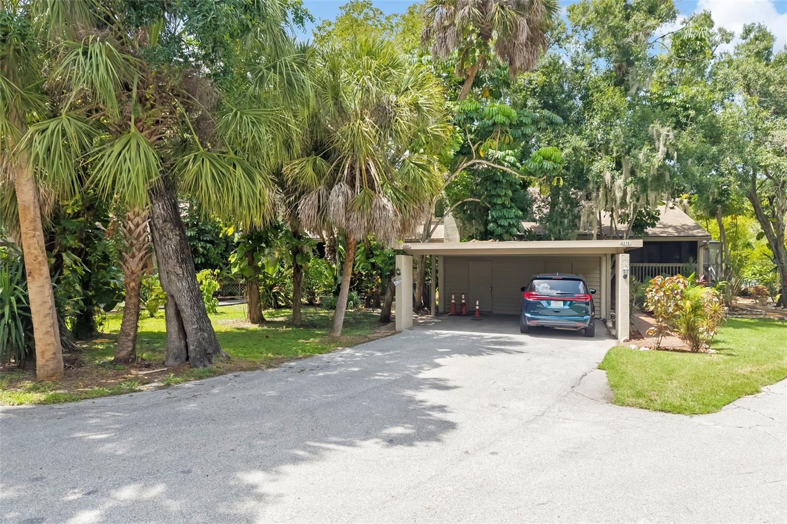 5182 LANCEWOOD DRIVE 14
