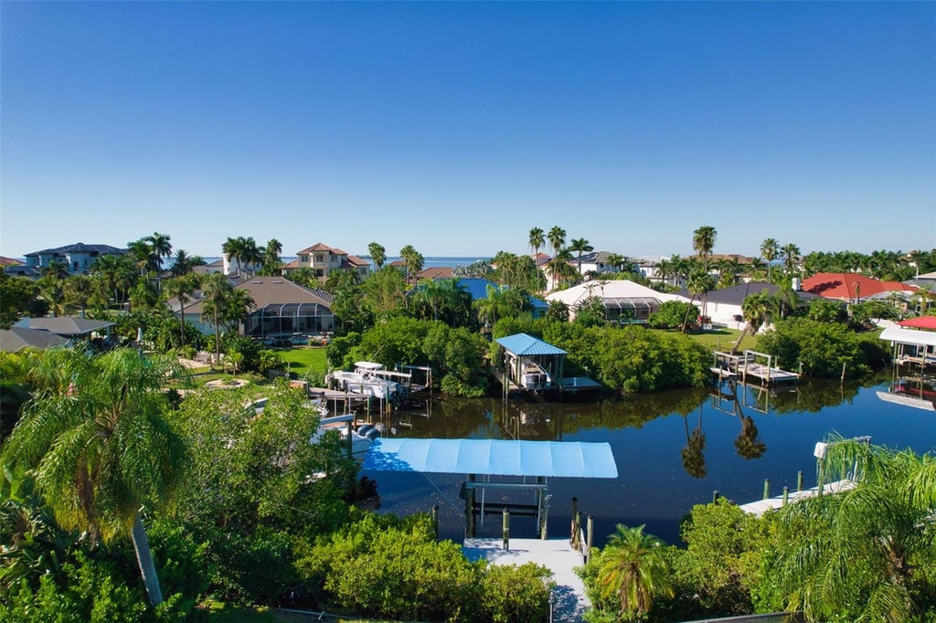 Photo of 6604 Blackfin Way, Apollo Beach, FL 33572 (MLS # TB8558137)
