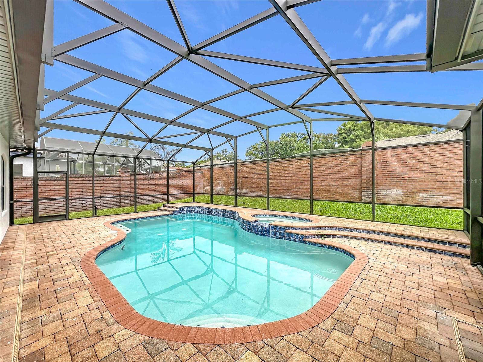 7426 POINTE VENEZIA DRIVE