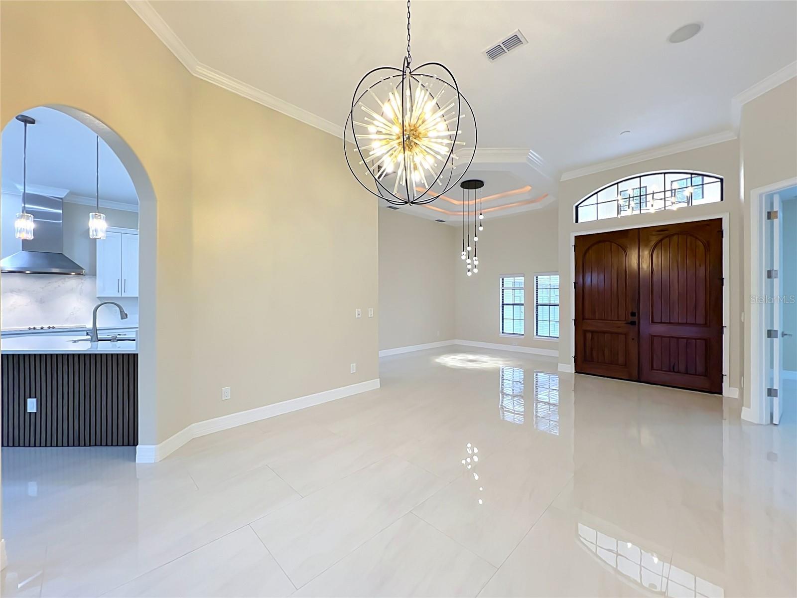 7426 POINTE VENEZIA DRIVE