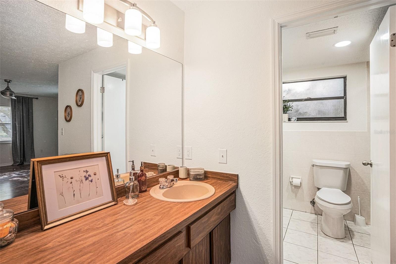 LAKESIDE WOODLANDS - Residential