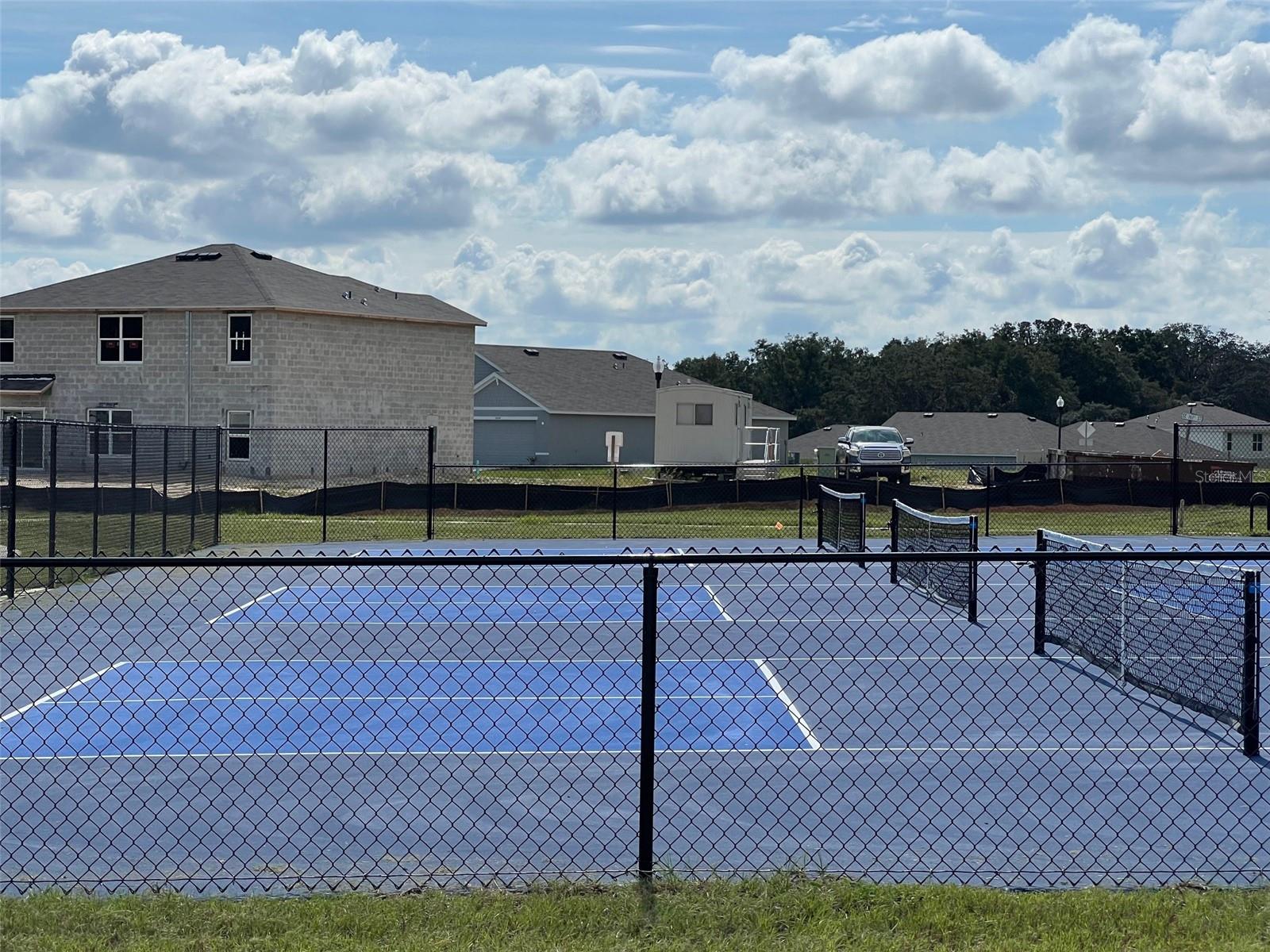 SUNSET HILLS - Residential Lease