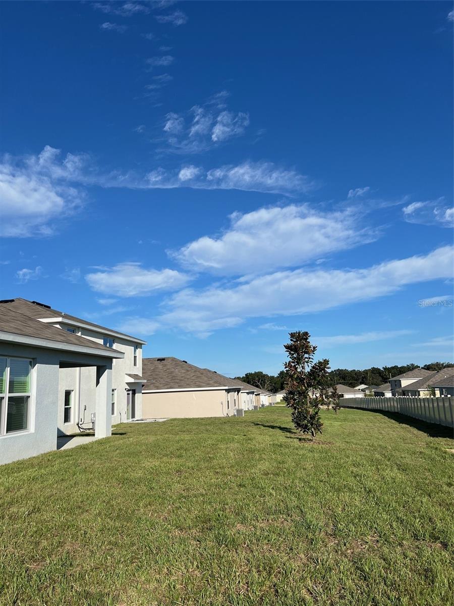 SUNSET HILLS - Residential Lease