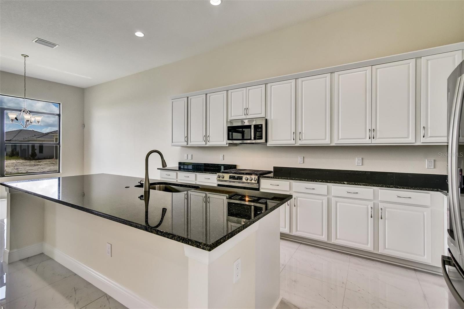 ARTISTRY - Residential Lease