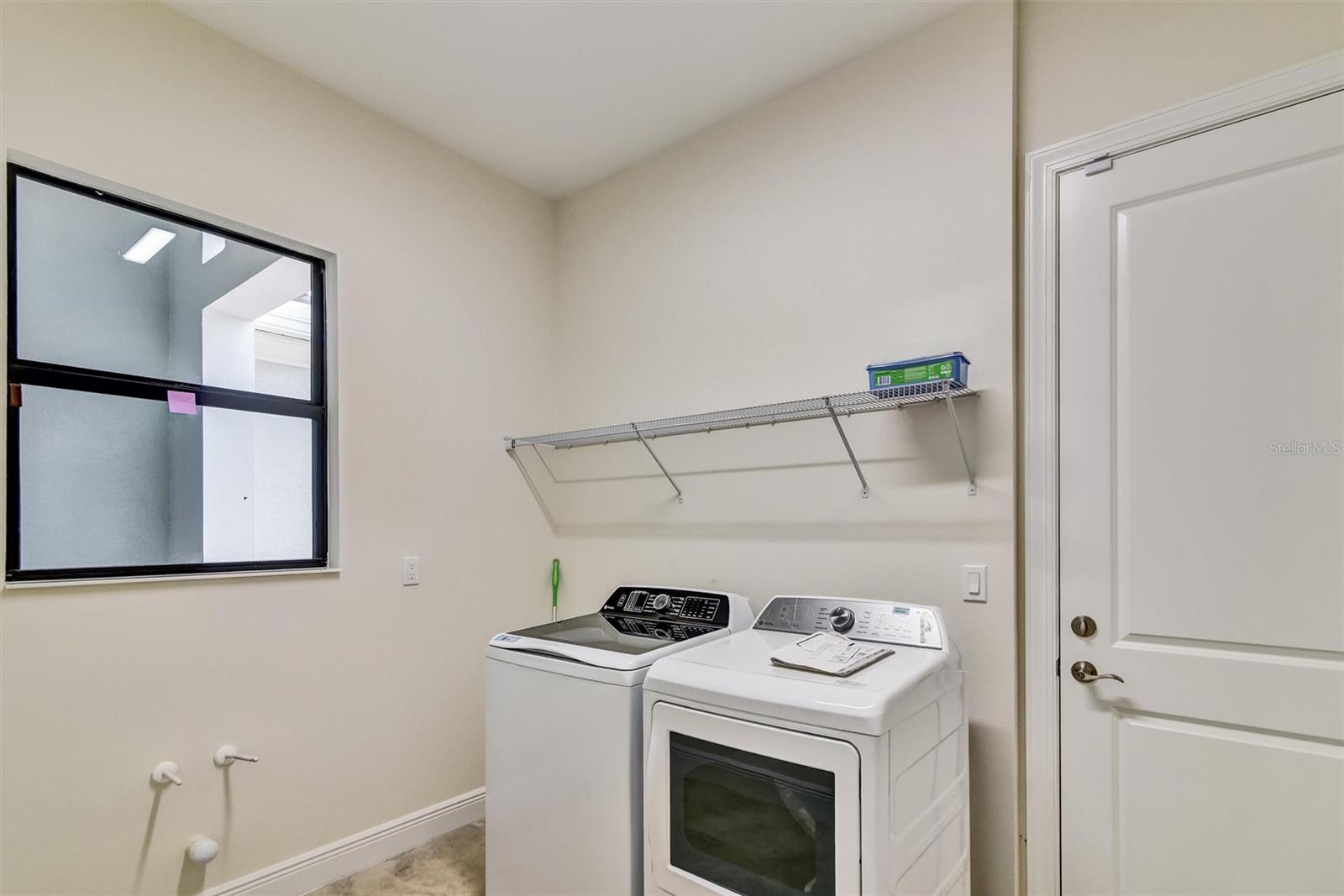 ARTISTRY - Residential Lease