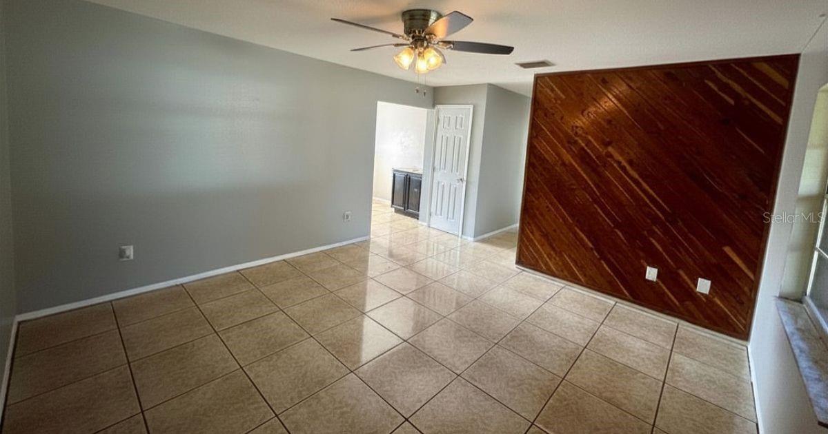 CLOVERDALE SUB - Residential