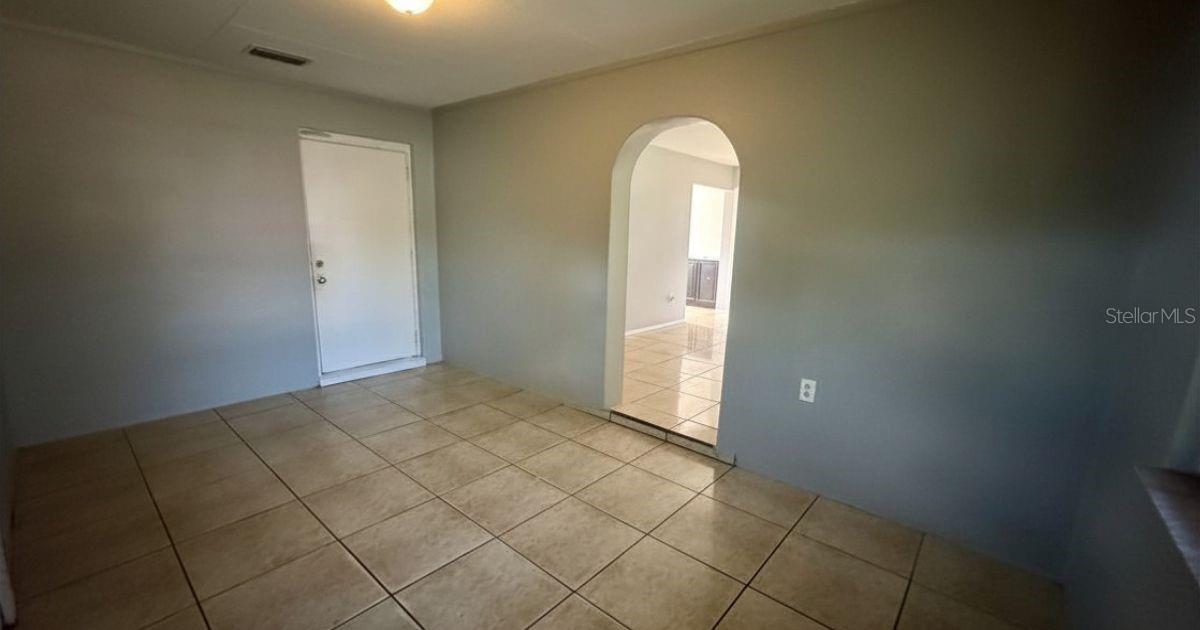 CLOVERDALE SUB - Residential