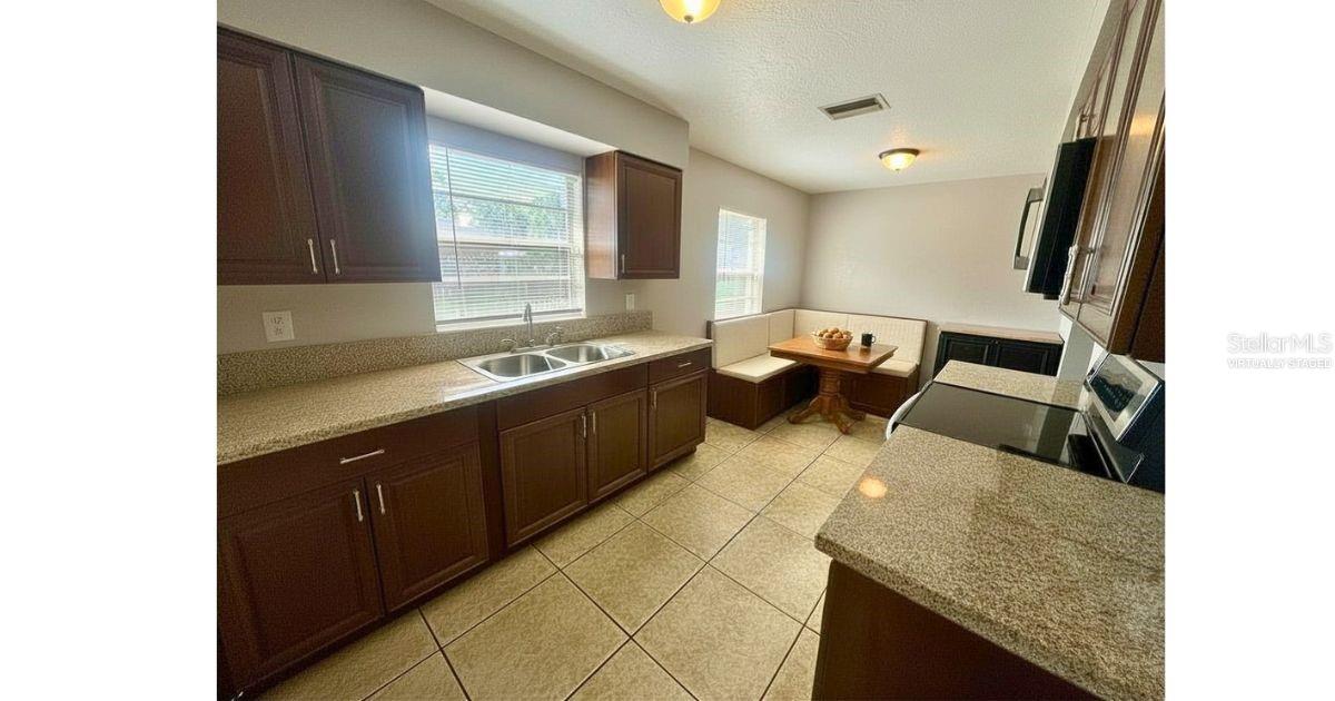 CLOVERDALE SUB - Residential