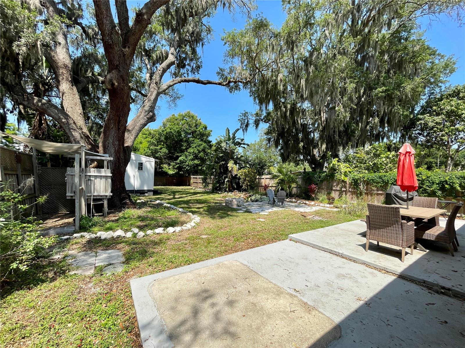 J T FLEMINGS - Residential Lease