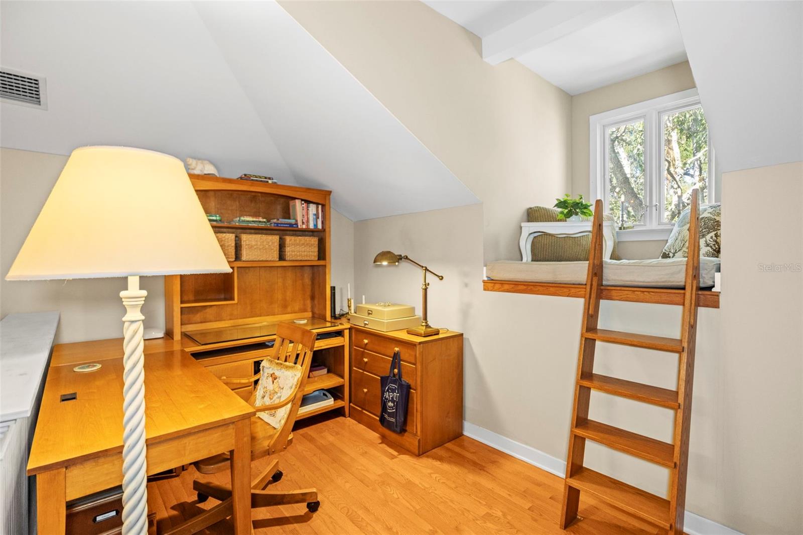 GROVE TERRACE - Residential