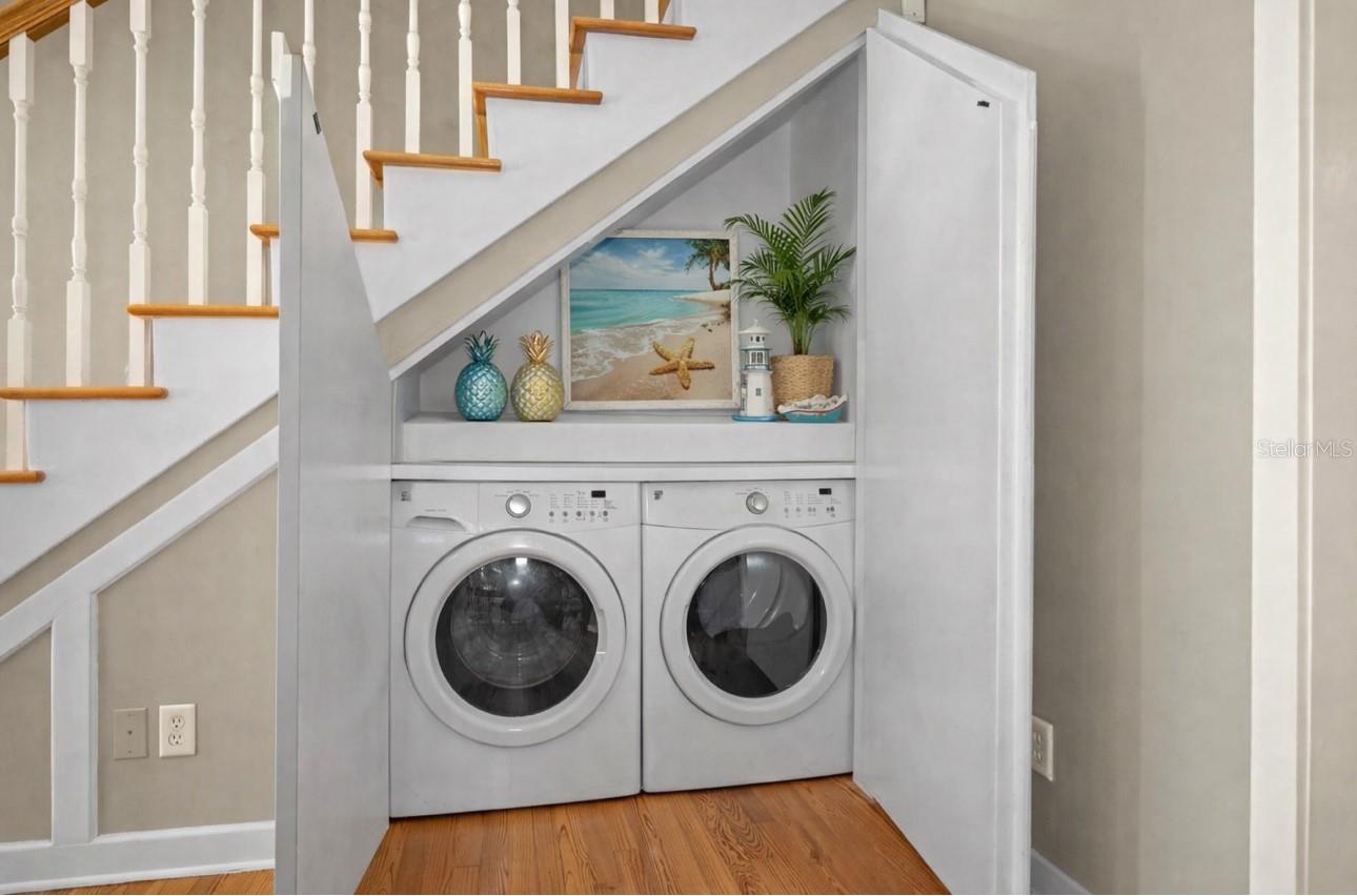 GROVE TERRACE - Residential