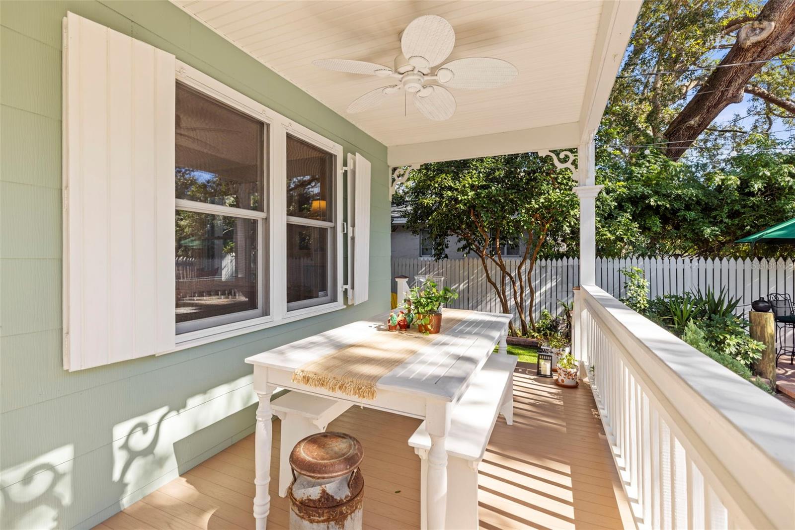 GROVE TERRACE - Residential