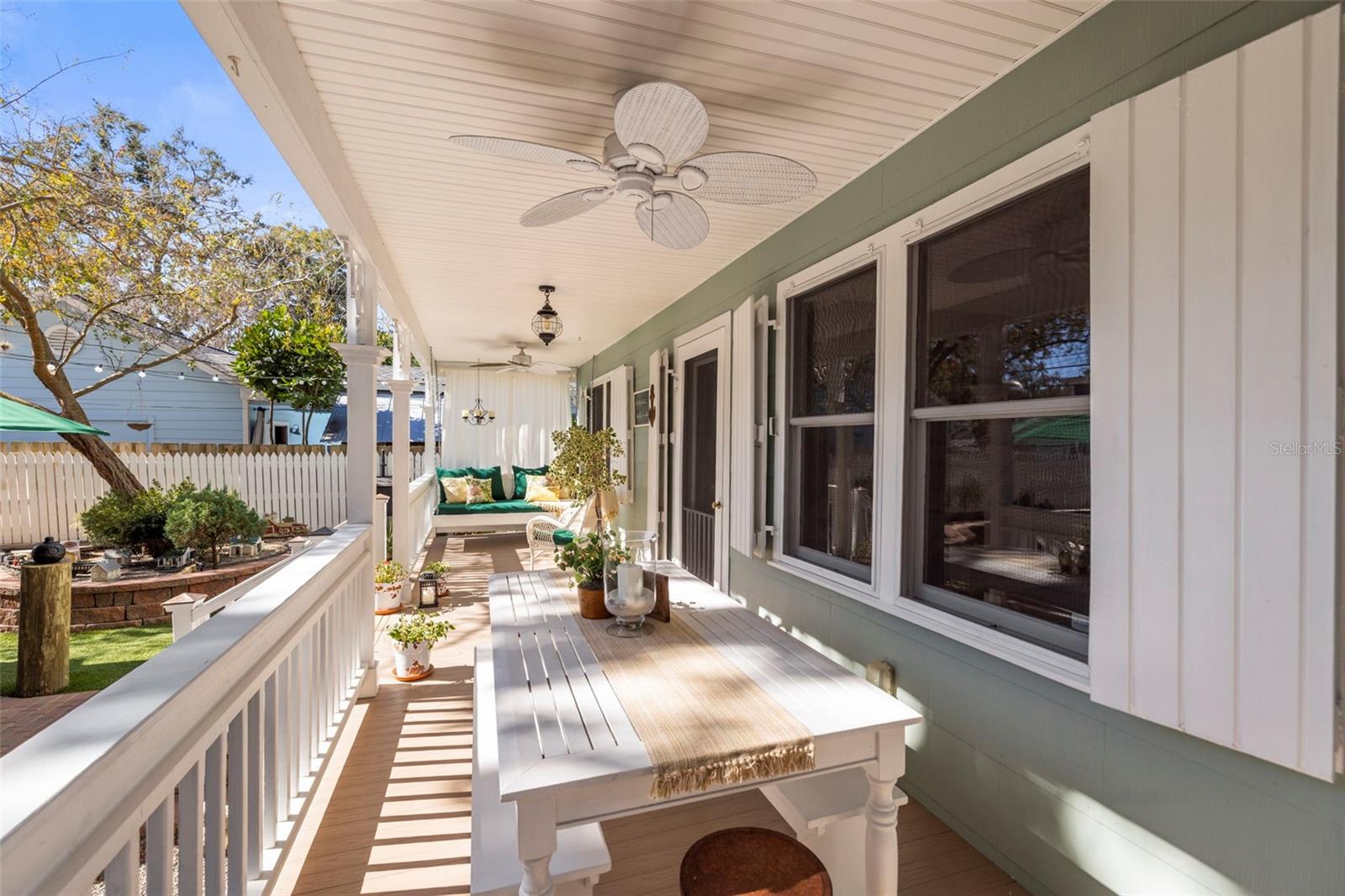 GROVE TERRACE - Residential