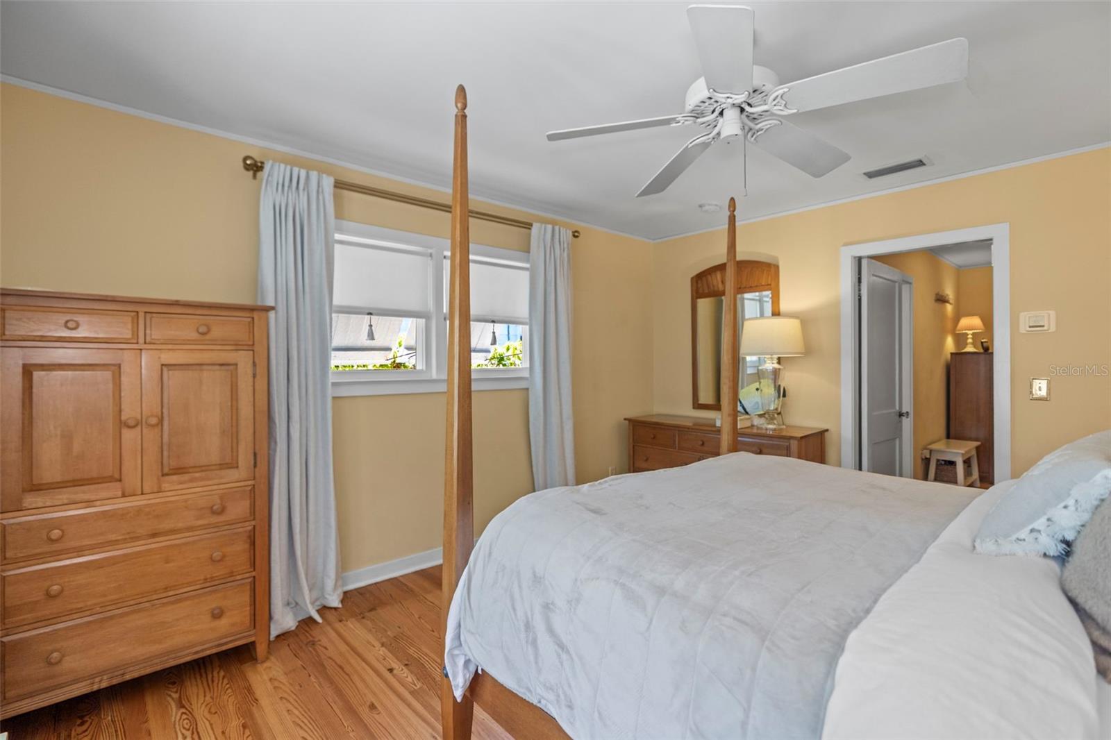 GROVE TERRACE - Residential