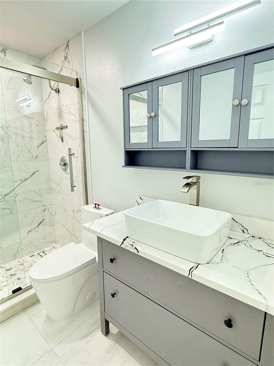 WHISPER LAKES - Residential Lease