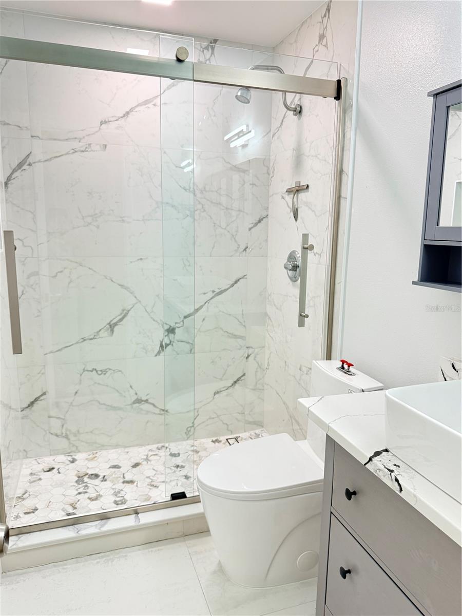 WHISPER LAKES - Residential Lease