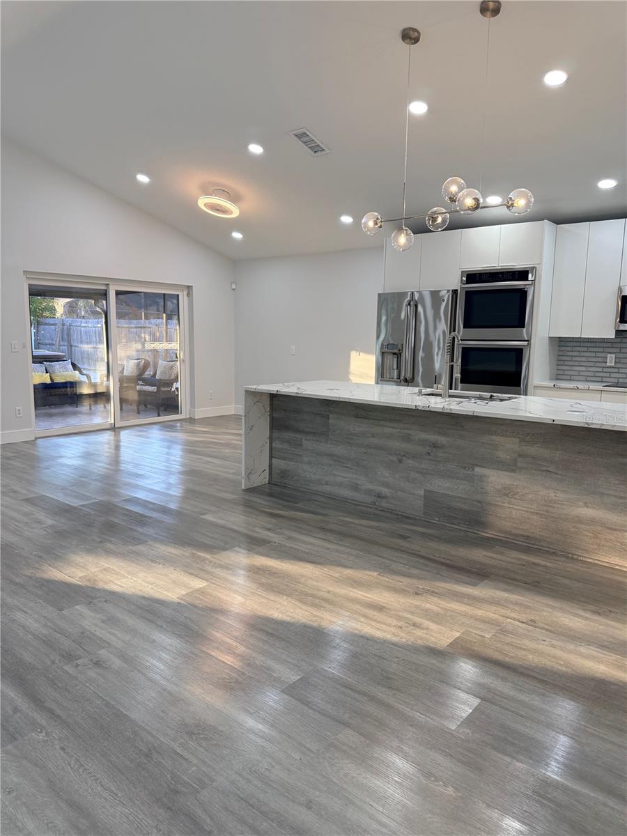 WHISPER LAKES - Residential Lease