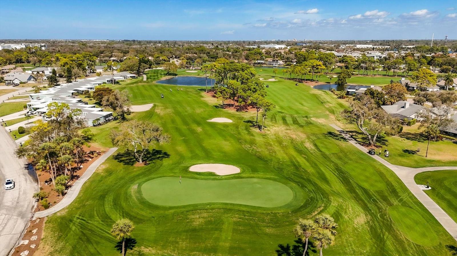 VALENCIA GARDEN - Residential