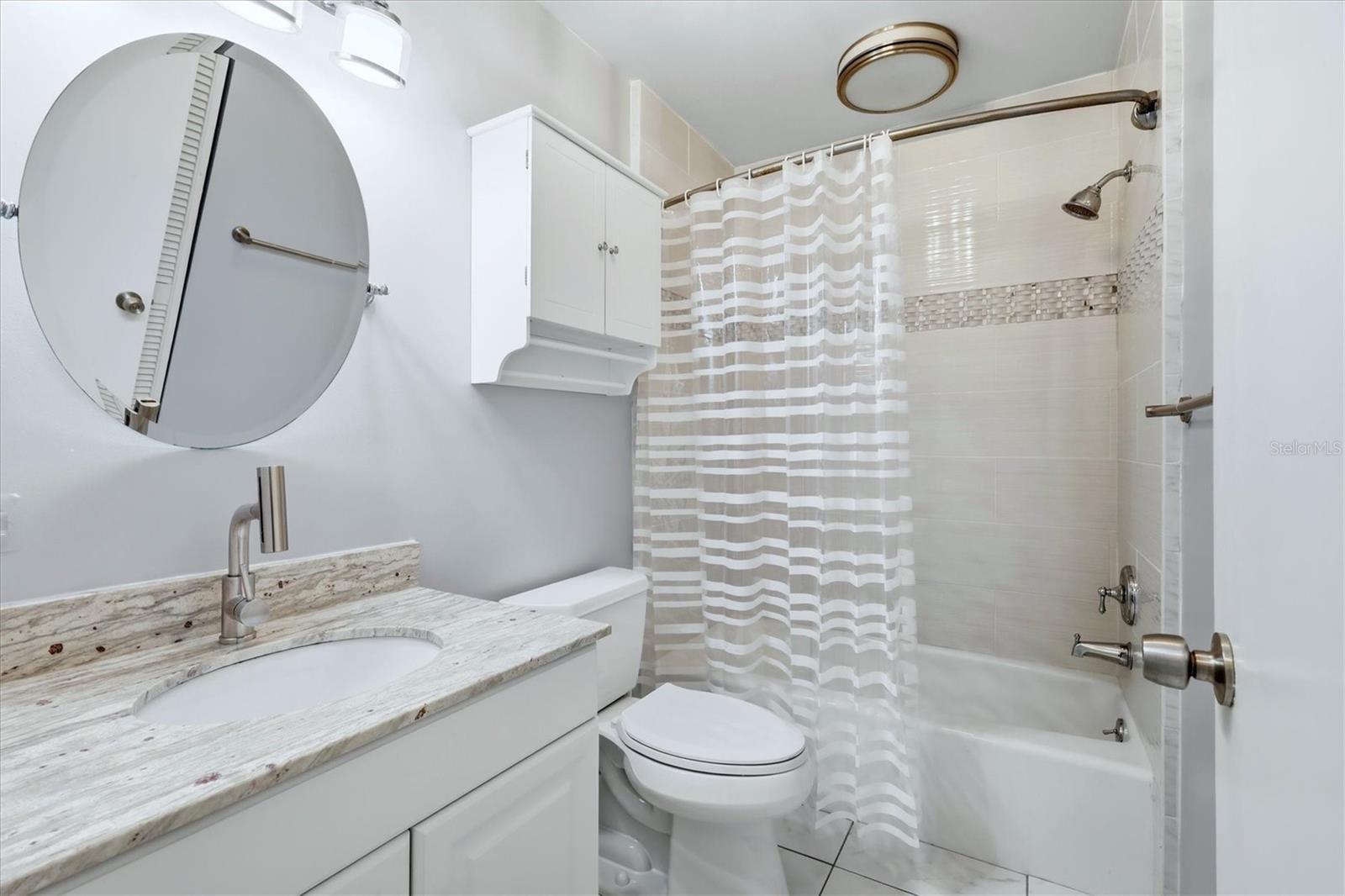 VALENCIA GARDEN - Residential