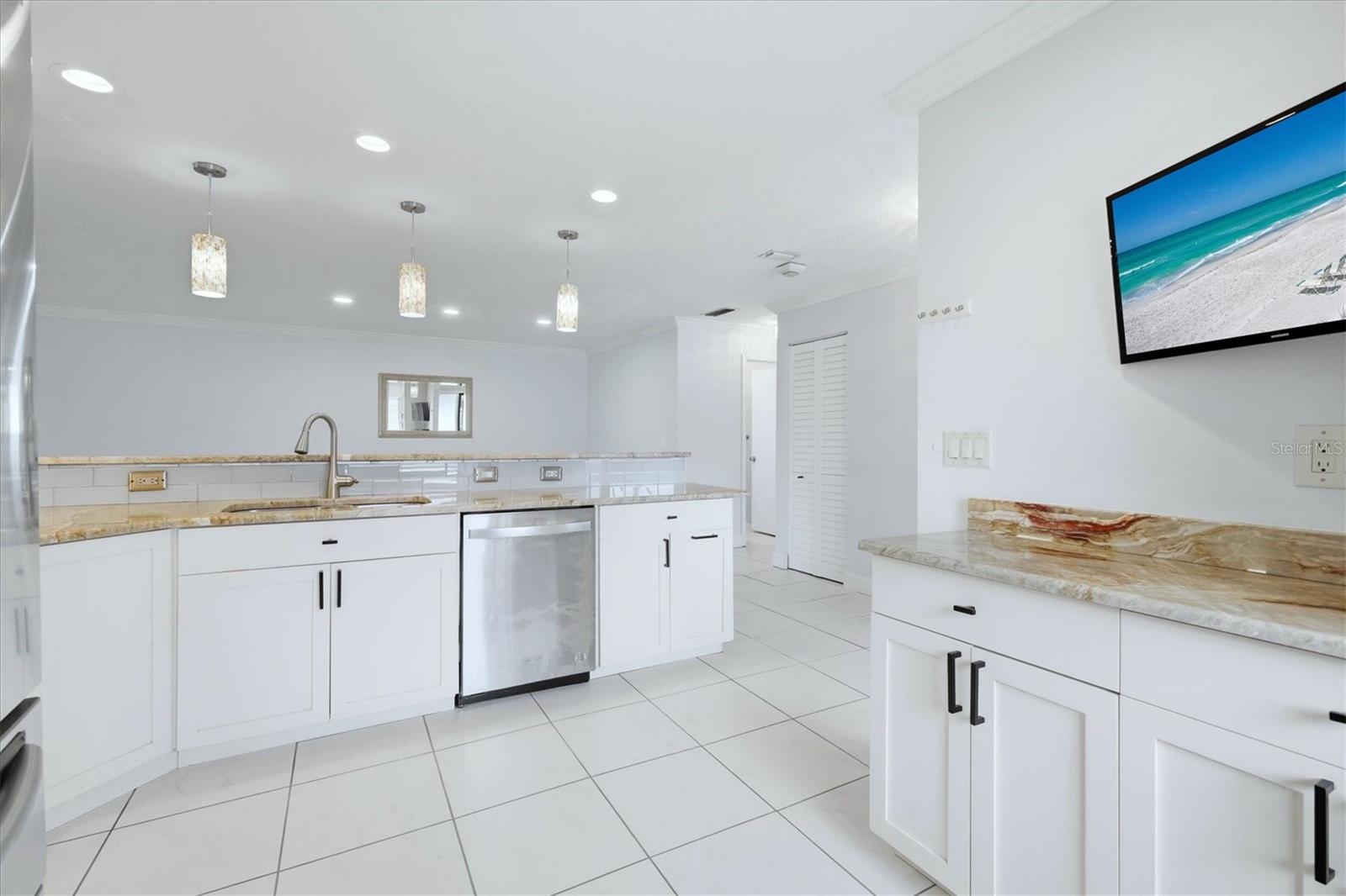 VALENCIA GARDEN - Residential