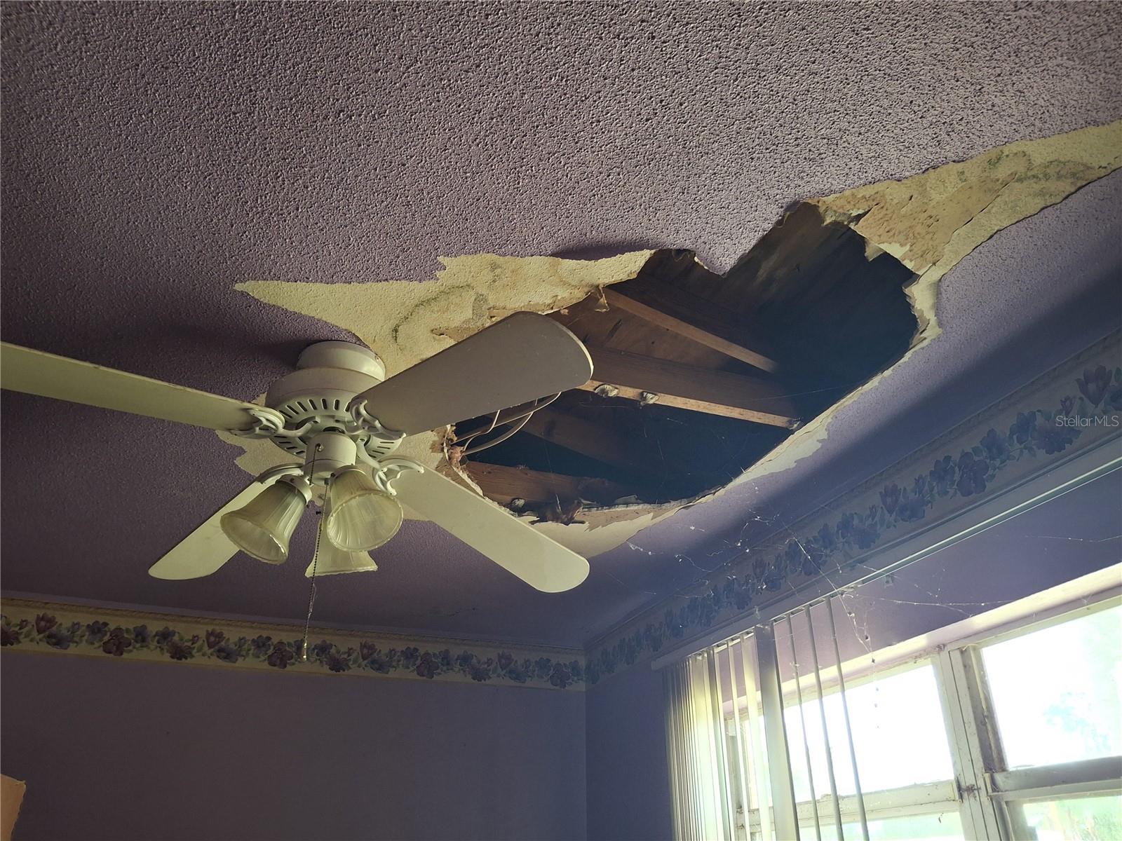 MEADOW OAKS SUB - Residential