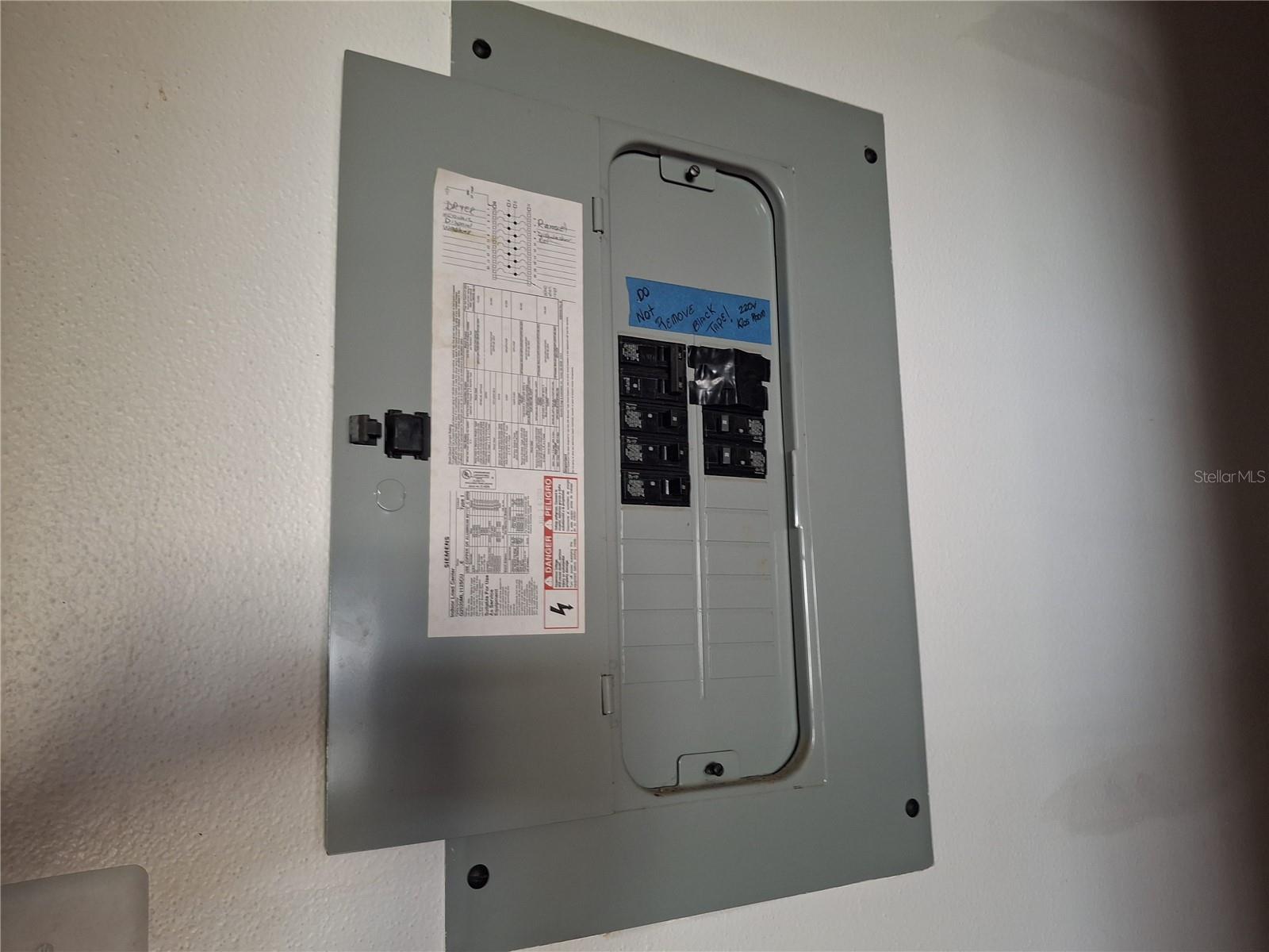 MEADOW OAKS SUB - Residential