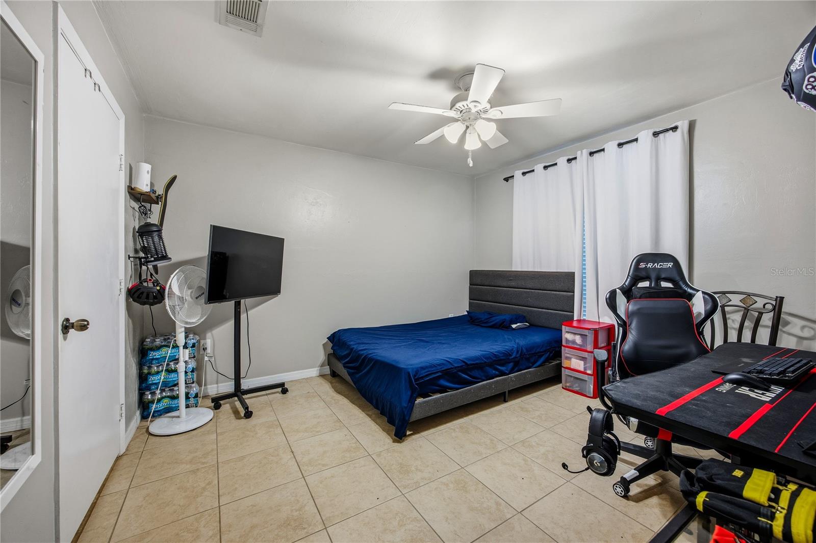 COUNTYSIDE AT THE UNIVERSITY - Residential