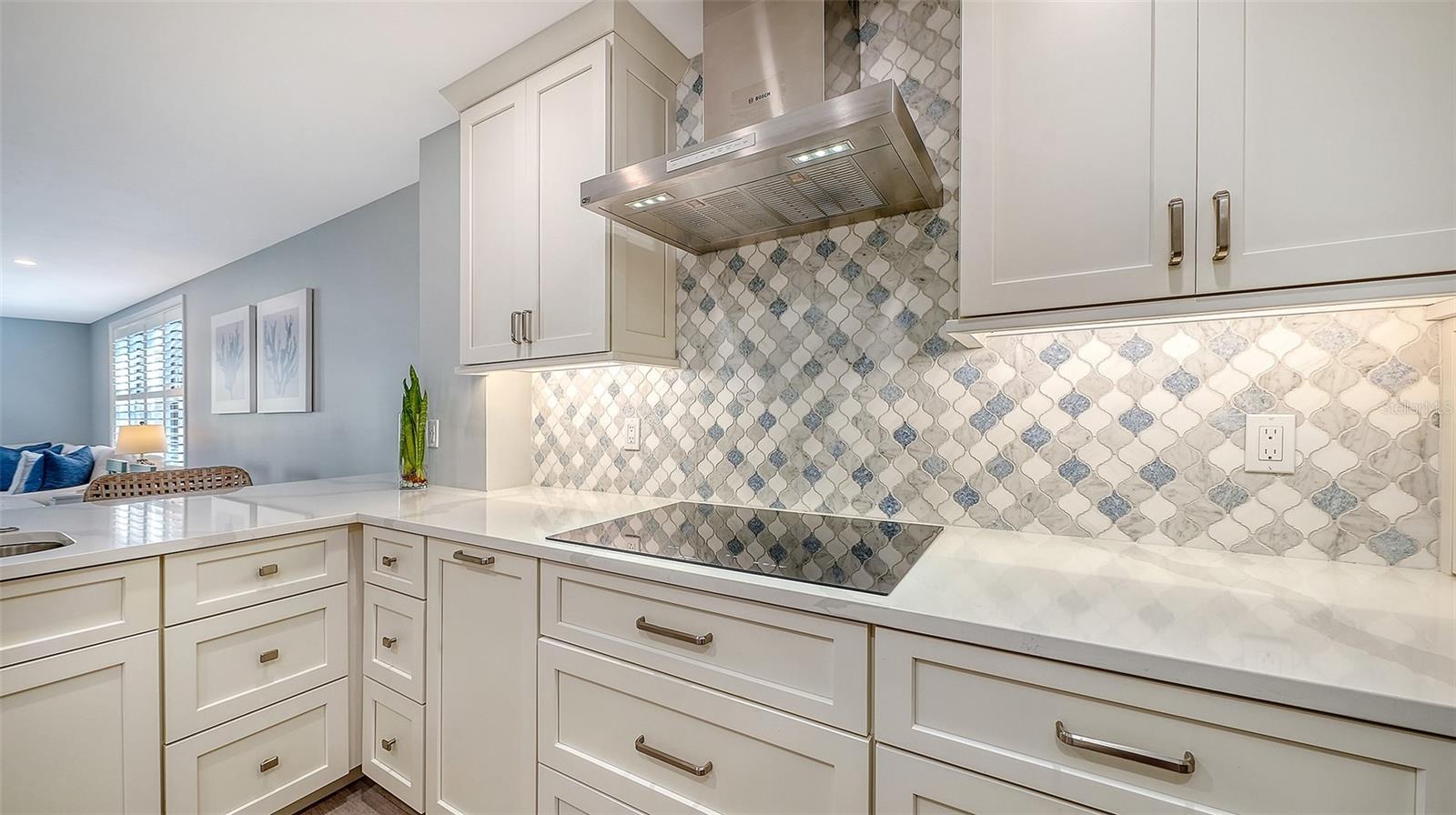 GULF & BAY CLUB - Residential