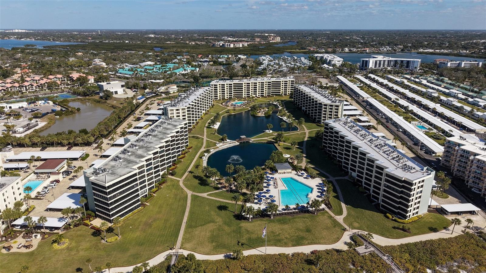 GULF & BAY CLUB - Residential