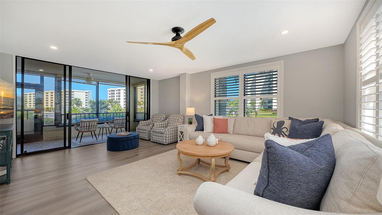 GULF & BAY CLUB - Residential