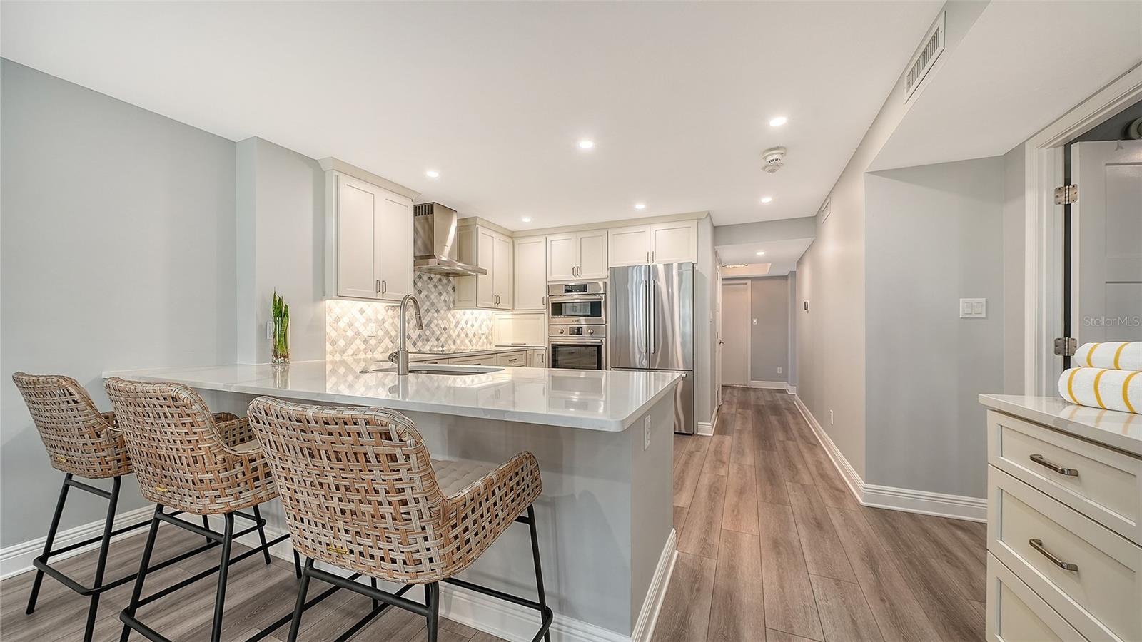 GULF & BAY CLUB - Residential