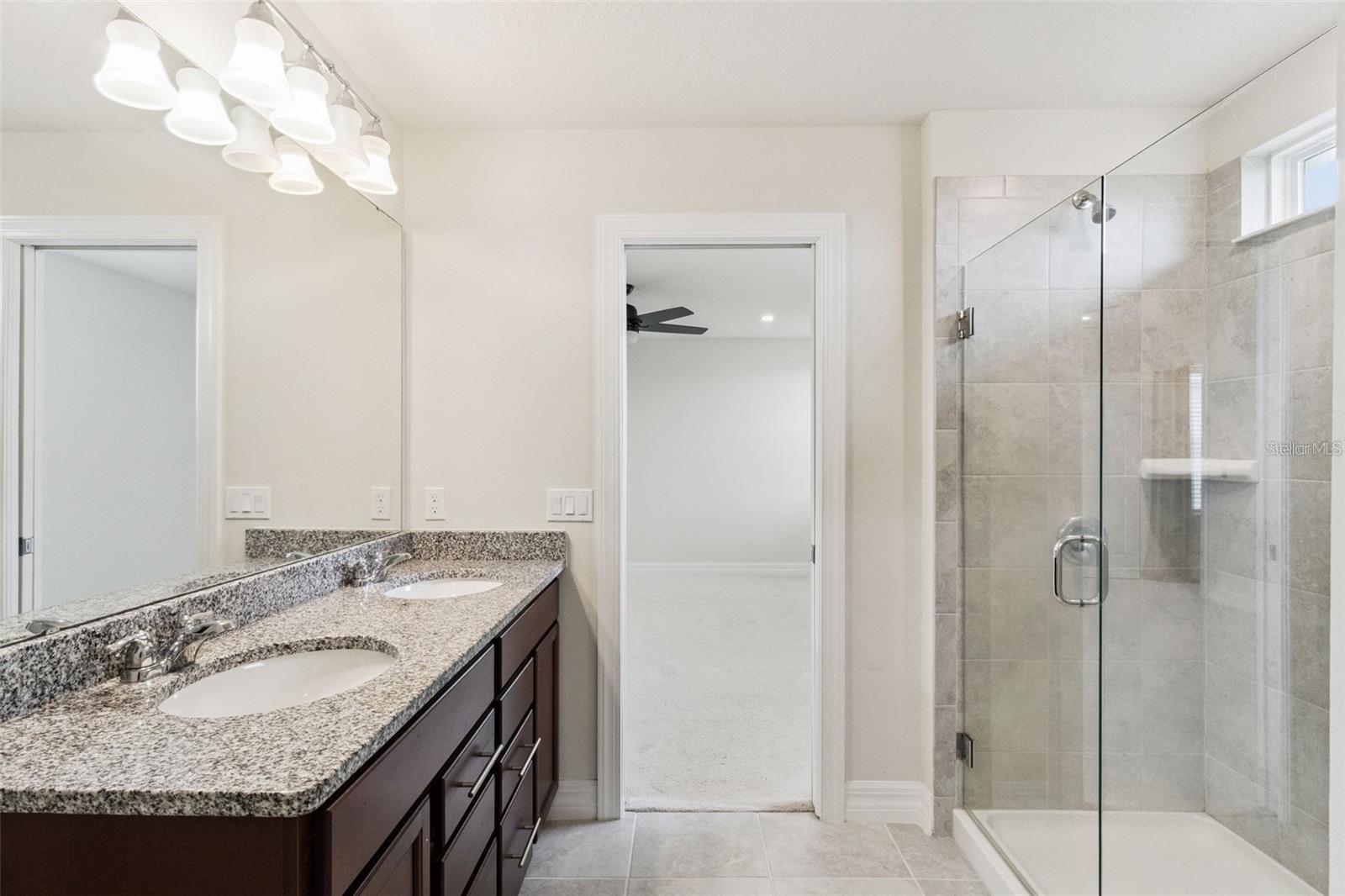 LIVE OAK LAKE PH 1 - Residential