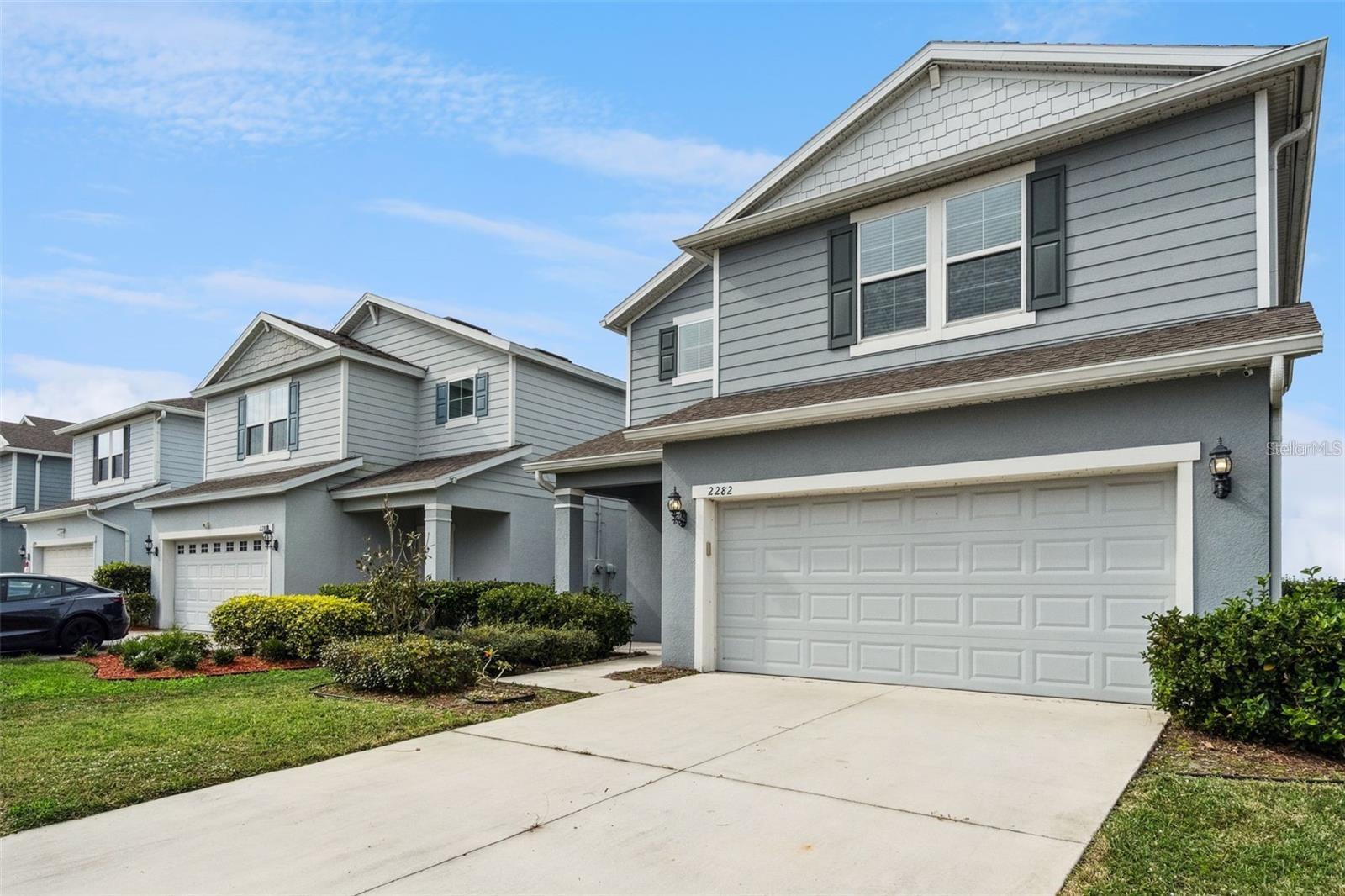 LIVE OAK LAKE PH 1 - Residential