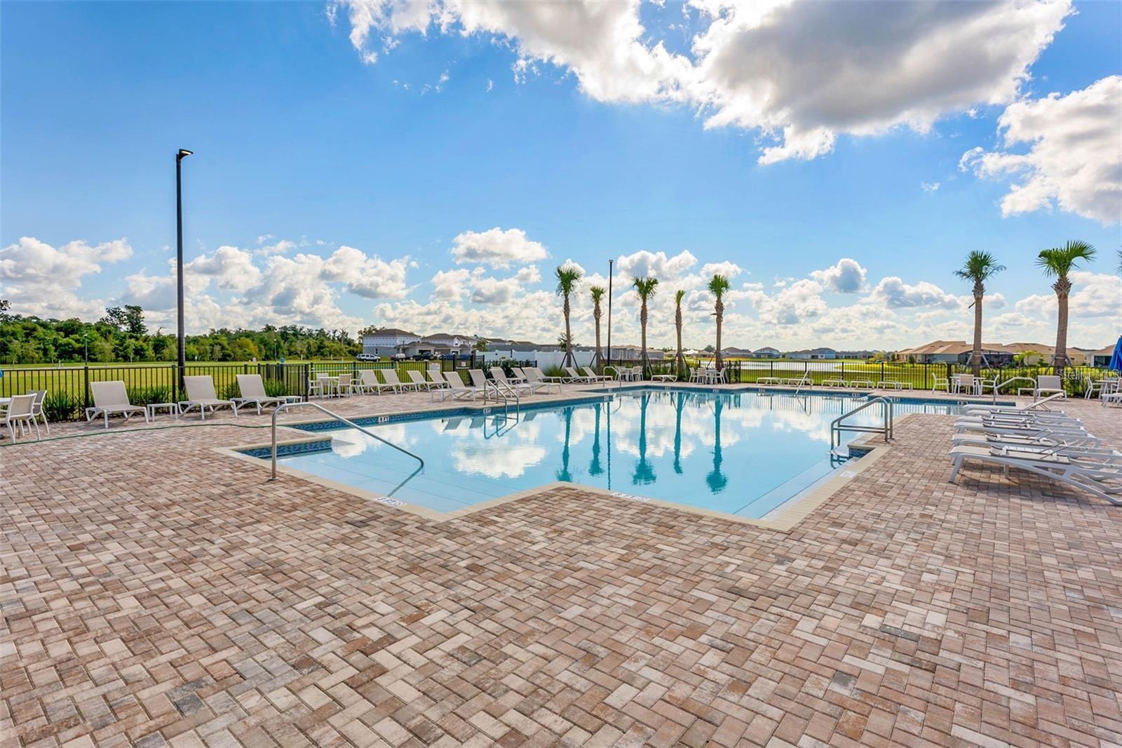 LIVE OAK LAKE PH 1 - Residential