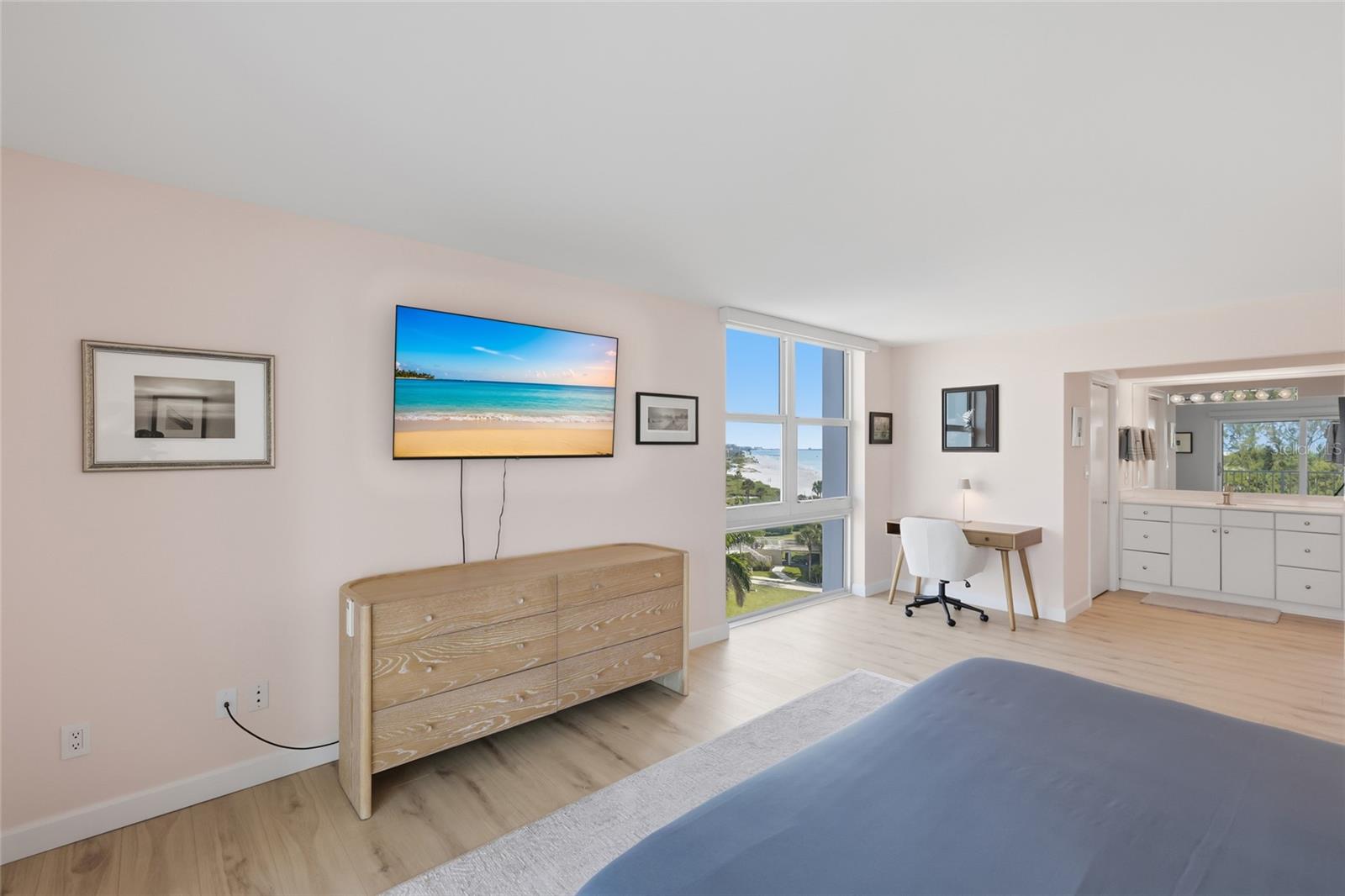 ISLANDER CLUB OF LONGBOAT - Residential