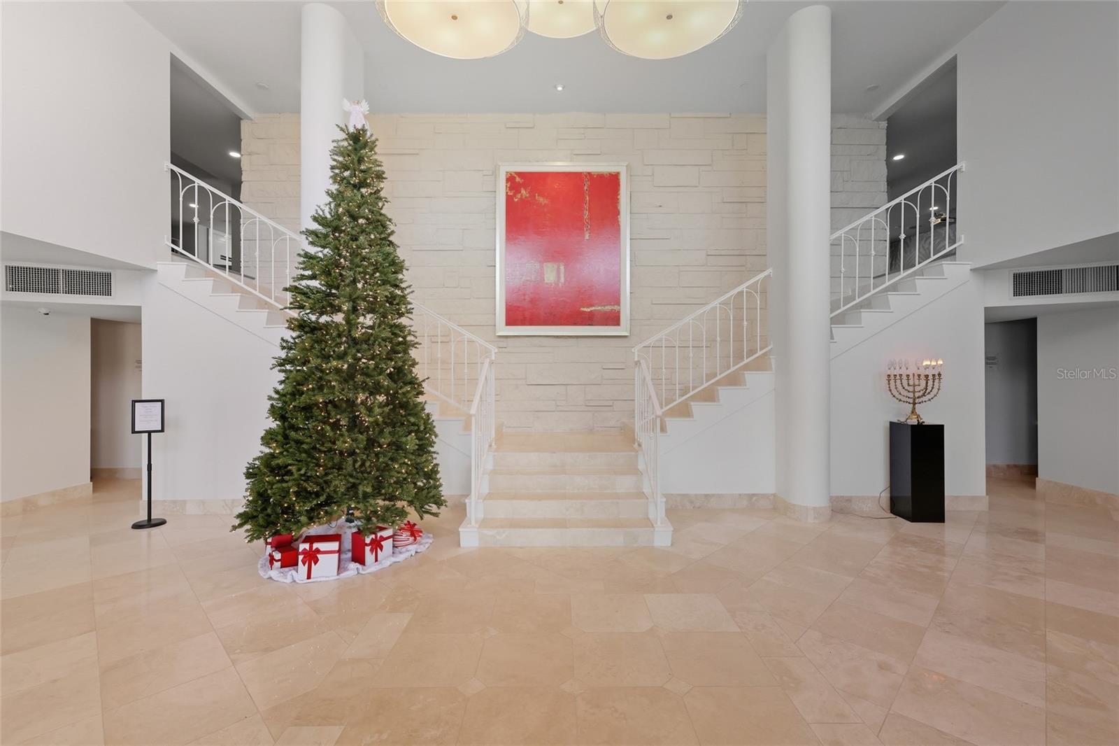 ISLANDER CLUB OF LONGBOAT - Residential