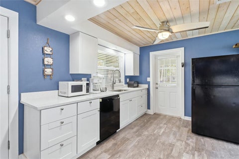 Tiny photo for 1991 NW 15th Avenue, Crystal River, FL 34428 (MLS # G5119575)
