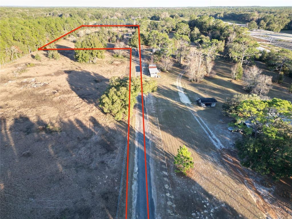 Photo of Tbd SW 110th Avenue, Dunnellon, FL 34432 (MLS # OM692238)