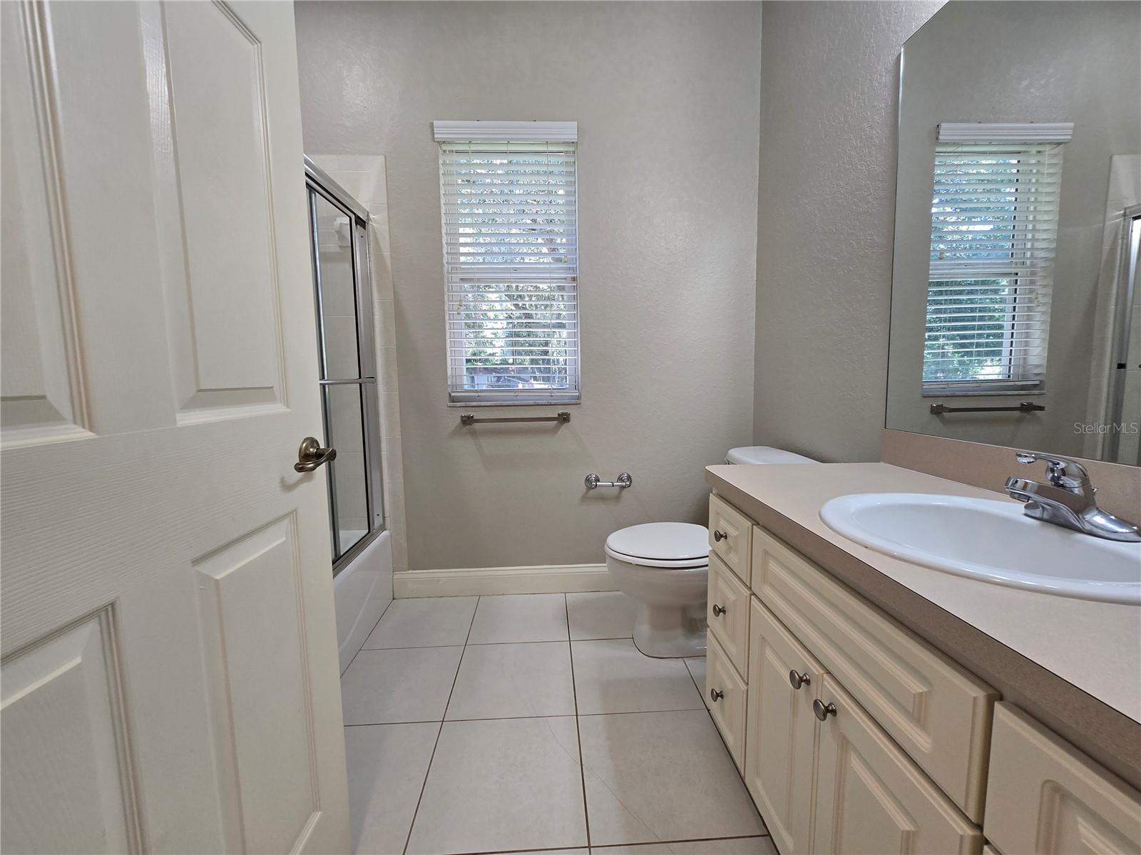 SADDLEWOOD - Residential Lease